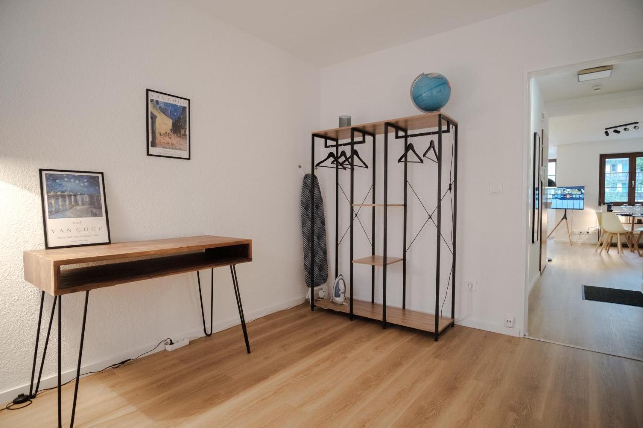 Neues Design-apartment, Altstadt, Business&ferien, Kueche, Netflix Apartment *
