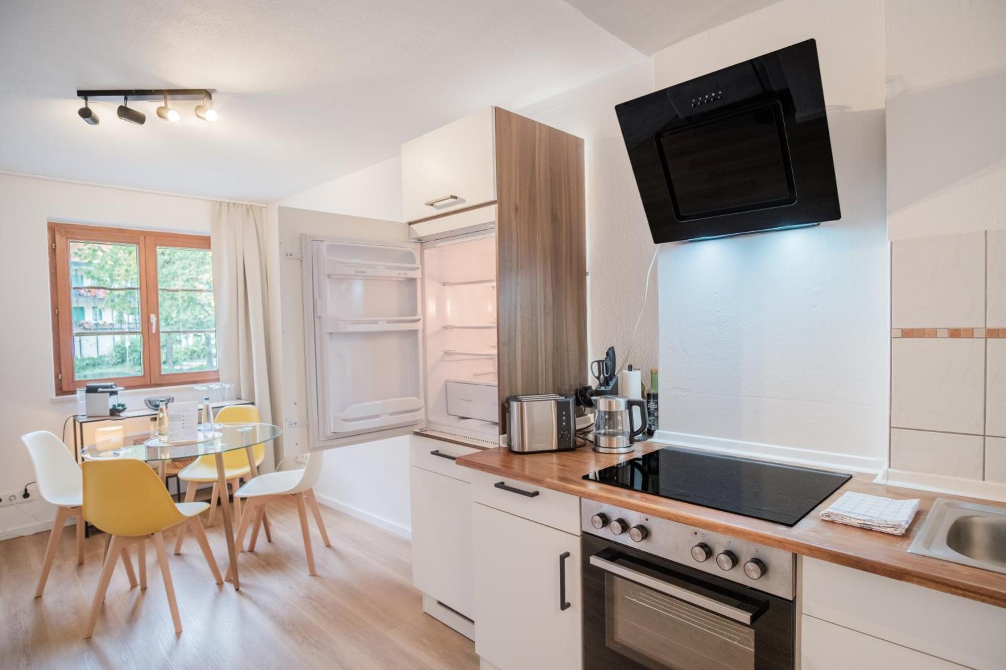 Neues Design-apartment, Altstadt, Business&ferien, Kueche, Netflix Apartment